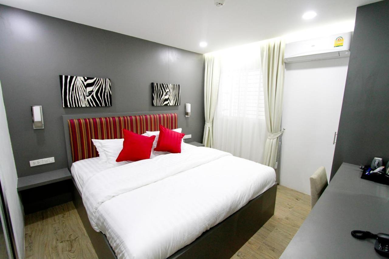 Zen Hotel Sukhumvit 20 Bangkok Exterior foto